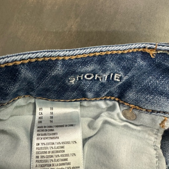 EUC AEO American Eagle AE Jean Denim Shorty Shorts Frayed Distressed Size 10 - Picture 2 of 3